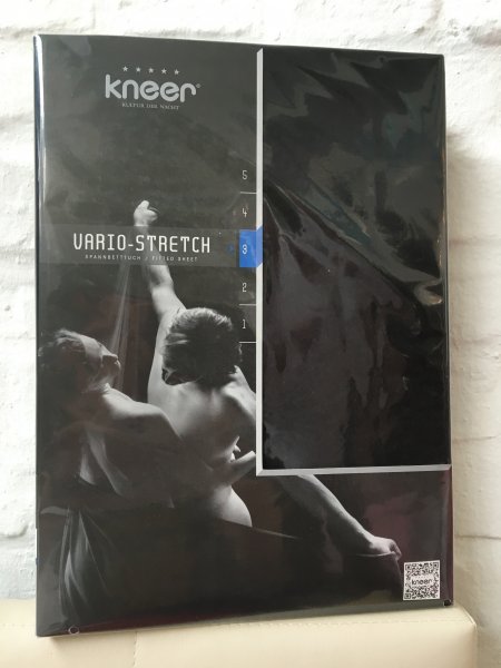 Kneer Qualität 22 Vario - Stretch (Wasserbett) 180 x 200/220 & 200 x 200/220 - schwarz